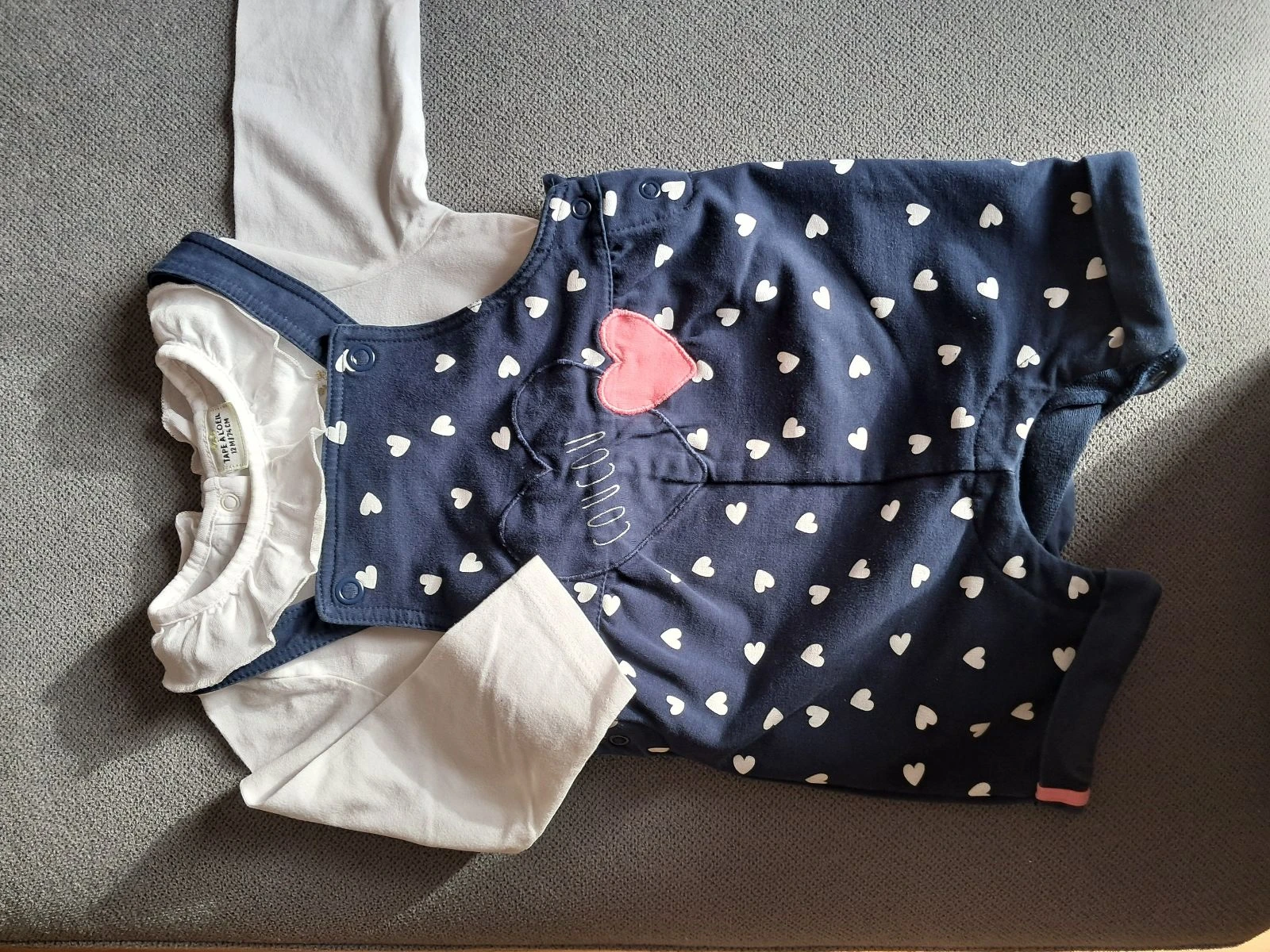 Conjunto de 12 meses: camiseta y body – photo 2